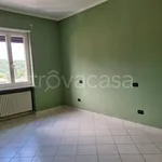 Affitto 3 camera appartamento di 75 m² in Cuorgnè