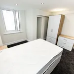 Rent 6 bedroom house in Leeds