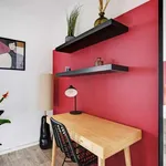 Rent a room in paris