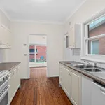 Rent 5 bedroom house in Keiraville