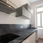 Rent 3 bedroom apartment of 62 m² in Marseille