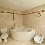 Rent 2 bedroom apartment of 140 m² in Nueva Andalucía