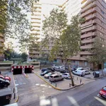 Rent a room of 100 m² in valencia