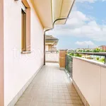 Rent 3 bedroom apartment of 120 m² in Rho