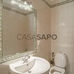 Rent 4 bedroom house of 254 m² in Lisbon