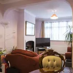 Rent a room of 70 m² in london