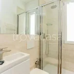 Rent 1 bedroom apartment of 65 m² in Milano