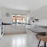 Rent 2 bedroom flat in Colchester