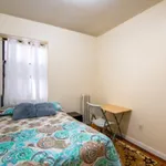 Rent 1 bedroom apartment in Crown Heights