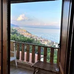 Rent 4 bedroom house of 115 m² in Sant'Alessio Siculo