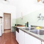 Rent a room of 130 m² in Roma