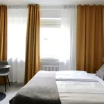 Miete 1 Schlafzimmer wohnung von 280 m² in Cologne