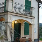 Rent 3 bedroom house of 170 m² in Rapallo