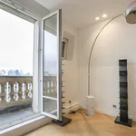 Appartement de 77 m² avec 2 chambre(s) en location à Paris