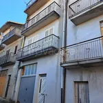 Rent 5 bedroom house of 160 m² in Montalbano Elicona