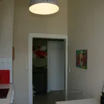 Miete 2 Schlafzimmer wohnung von 592 m² in Frankfurt