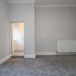 Rent 2 bedroom flat in Glasgow  South