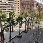 Alquilar 4 dormitorio casa en Barcelona