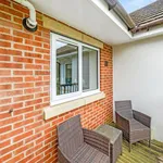 Rent 2 bedroom house in Mid Sussex