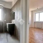 Rent 5 bedroom apartment of 150 m² in Milano