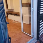 Affitto 3 camera appartamento di 81 m² in Reggio Calabria