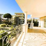 Rent 4 bedroom apartment of 241 m² in Saint-Laurent-du-Var