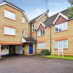 Rent 2 bedroom apartment in Woking