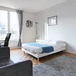  appartement avec 4 chambre(s) en location à Paris