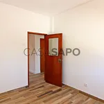 Rent 1 bedroom apartment of 129 m² in Barreiro e Lavradio