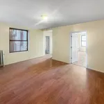 Rent 2 bedroom apartment of 800 m² in Bronx