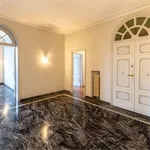 Rent 5 bedroom apartment of 257 m² in Florence