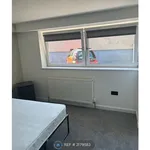 Rent 4 bedroom flat in Scotland