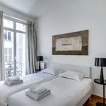 Appartement de 1615 m² avec 3 chambre(s) en location à Paris