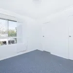 Rent 1 bedroom apartment in Essendon