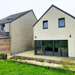 Rent 3 bedroom house of 480 m² in Morlanwelz