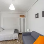 Alquilar 5 dormitorio apartamento en Valencia