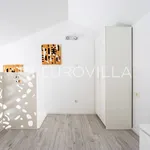 Rent 2 bedroom apartment of 92 m² in Omiš