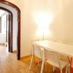 Rent 7 bedroom apartment in Barcelona