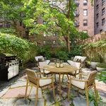 Rent 2 bedroom apartment of 1802 m² in Manhattan