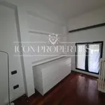 Rent 1 bedroom apartment of 71 m² in milano