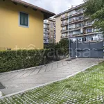 Rent 3 bedroom apartment of 85 m² in Roma