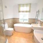 Rent 4 bedroom apartment in Reigate and Banstead