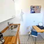 Rent 1 bedroom apartment of 35 m² in Dusseldorf