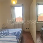 Rent 2 bedroom apartment of 60 m² in Rho