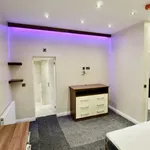 Rent 4 bedroom house in Yorkshire And The Humber