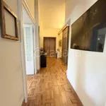 Rent 5 bedroom apartment of 164 m² in Roma