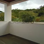 Rent 3 bedroom house of 192 m² in Leiria