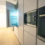 Rent a room of 107 m² in Barcelona