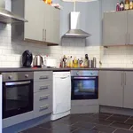 Rent 8 bedroom house in Swansea