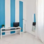 Rent 1 bedroom apartment of 75 m² in rome